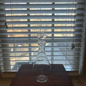 Clear Glass Decanter with Stopper